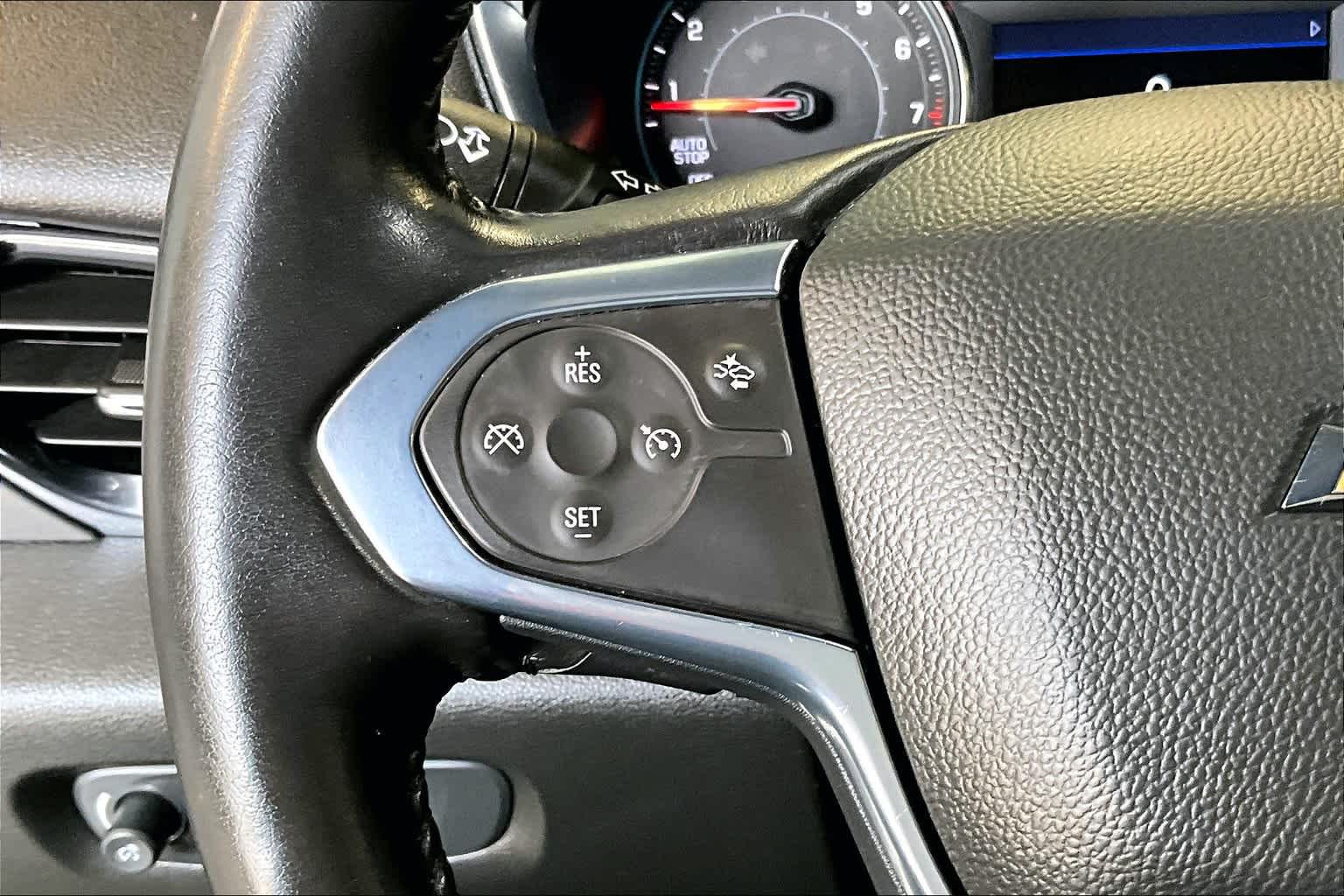 2022 Chevrolet Traverse LT Cloth - Photo 24