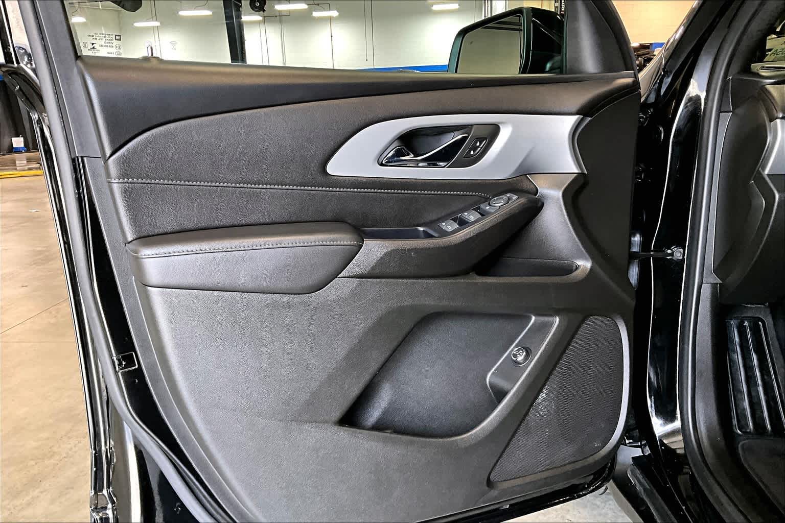 2022 Chevrolet Traverse LT Cloth - Photo 9