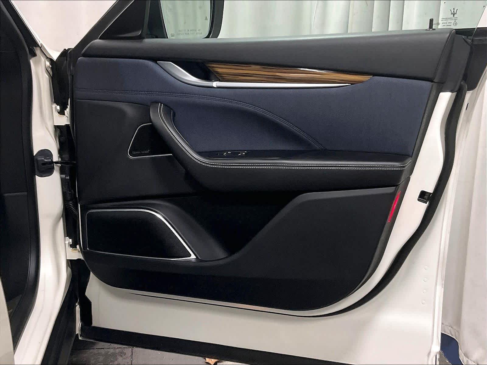 2018 Maserati Levante GranLusso - Photo 12