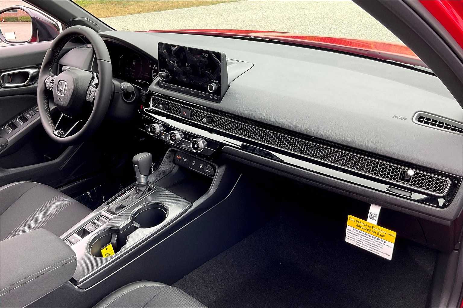 2025 Honda Civic Hatchback Sport - Photo 10