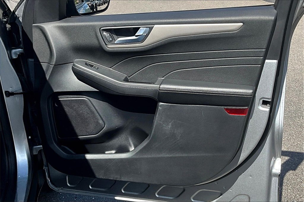 2022 Ford Escape SEL - Photo 12