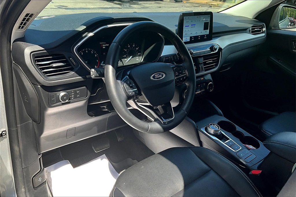 2022 Ford Escape SEL - Photo 8