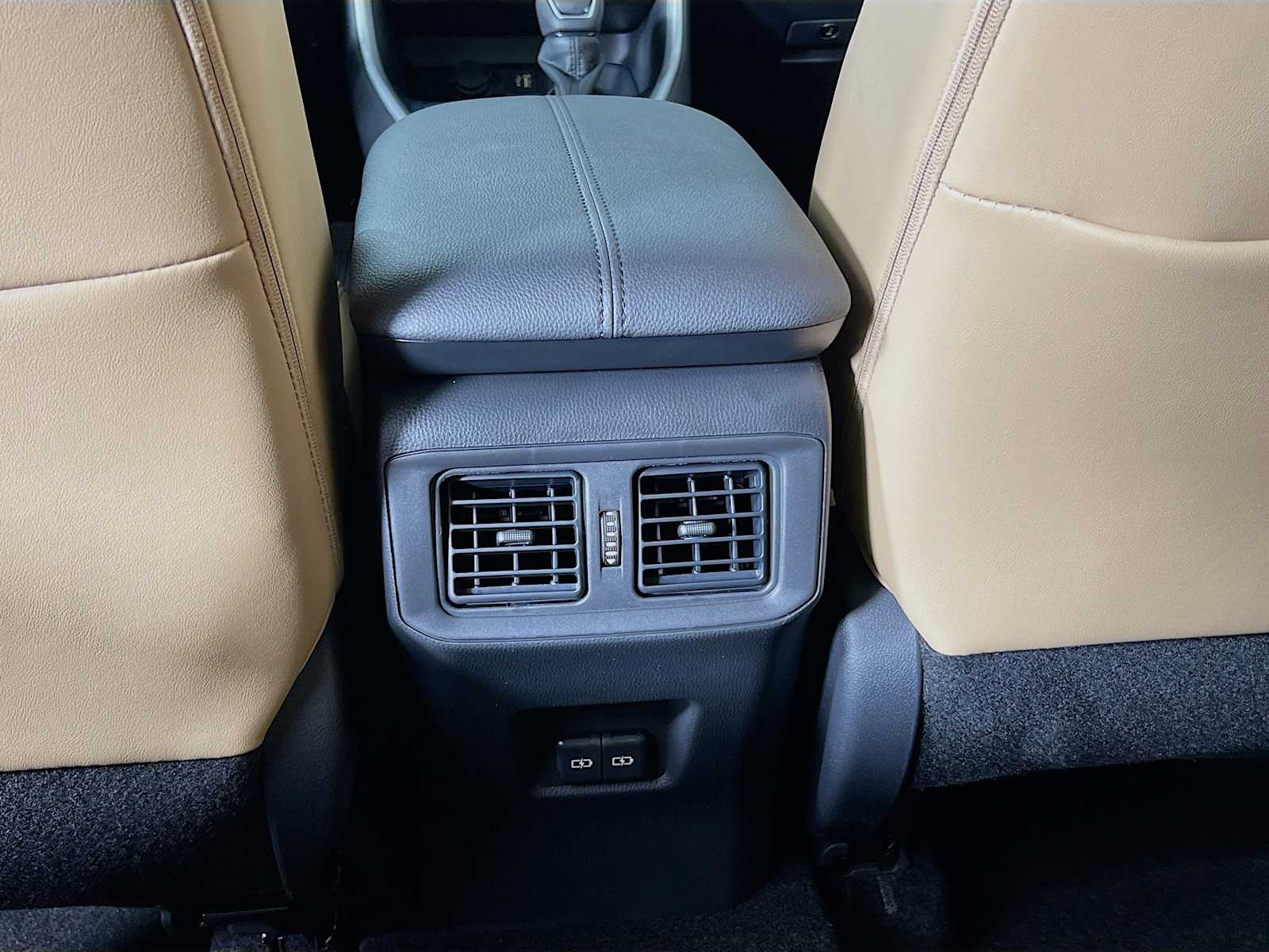2025 Toyota RAV4 XLE Premium - Photo 14