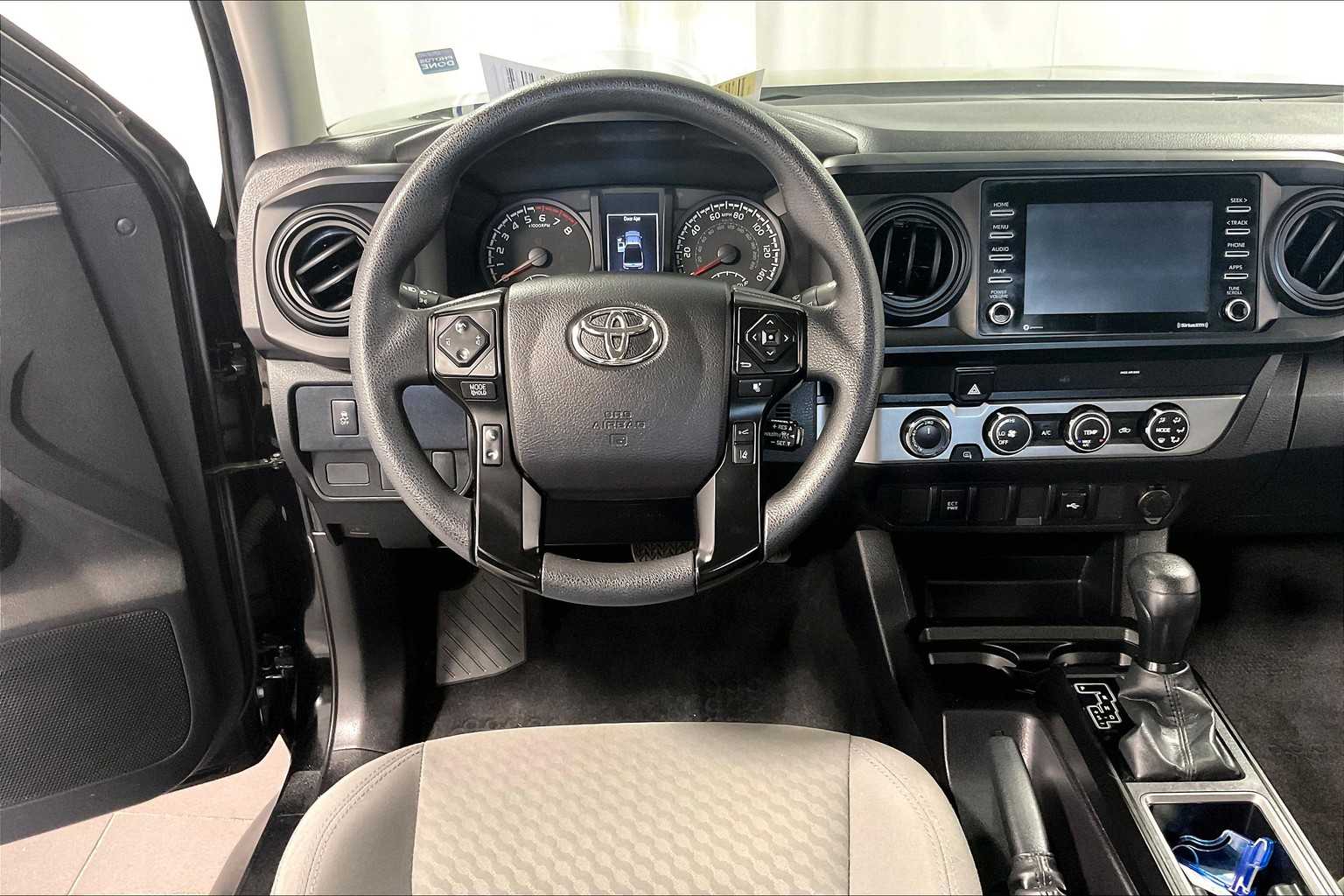 2022 Toyota Tacoma SR - Photo 17