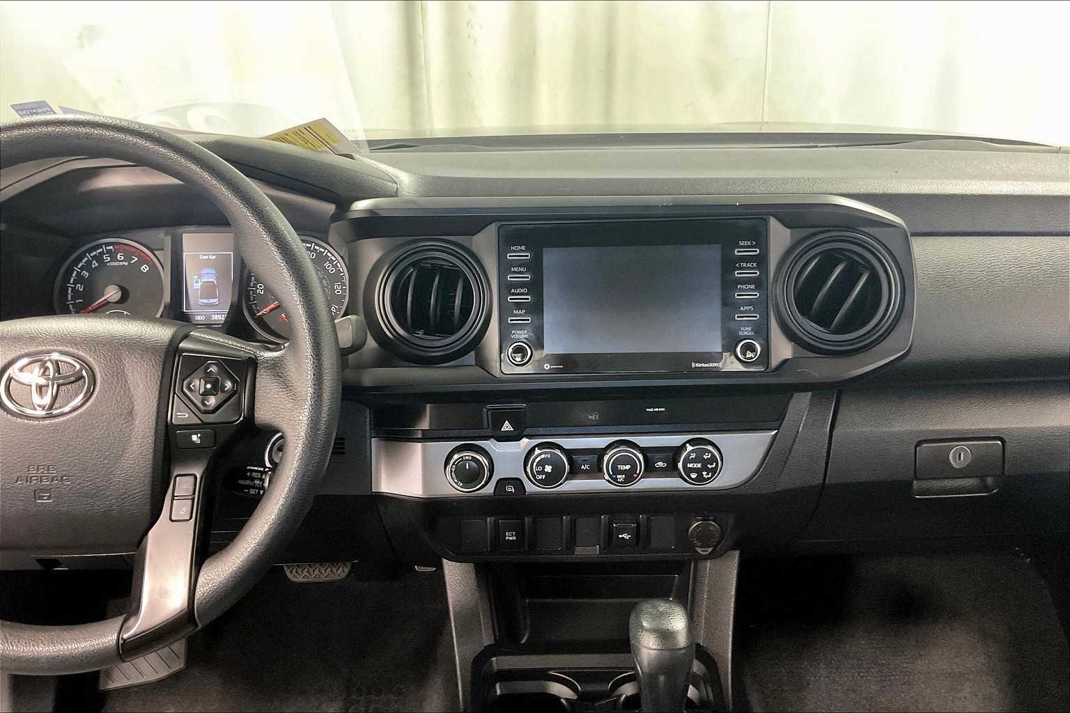 2022 Toyota Tacoma SR - Photo 18