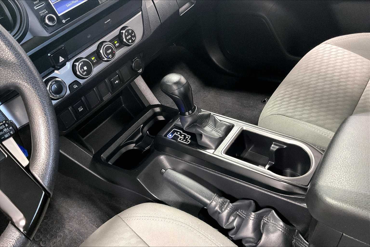2022 Toyota Tacoma SR - Photo 20