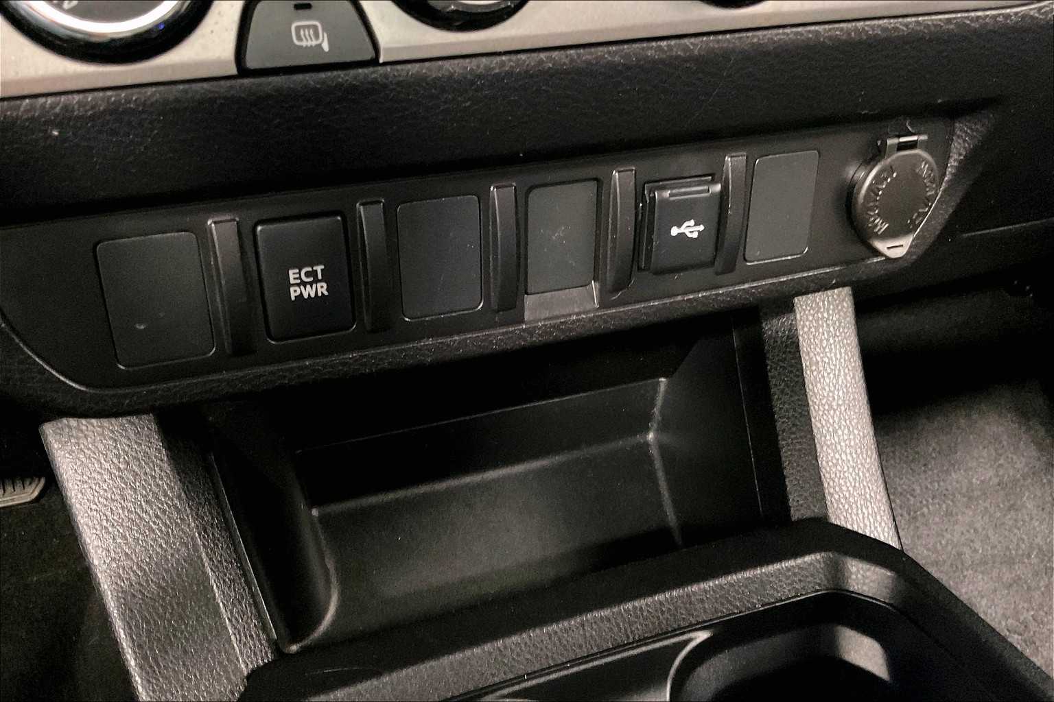 2022 Toyota Tacoma SR - Photo 26