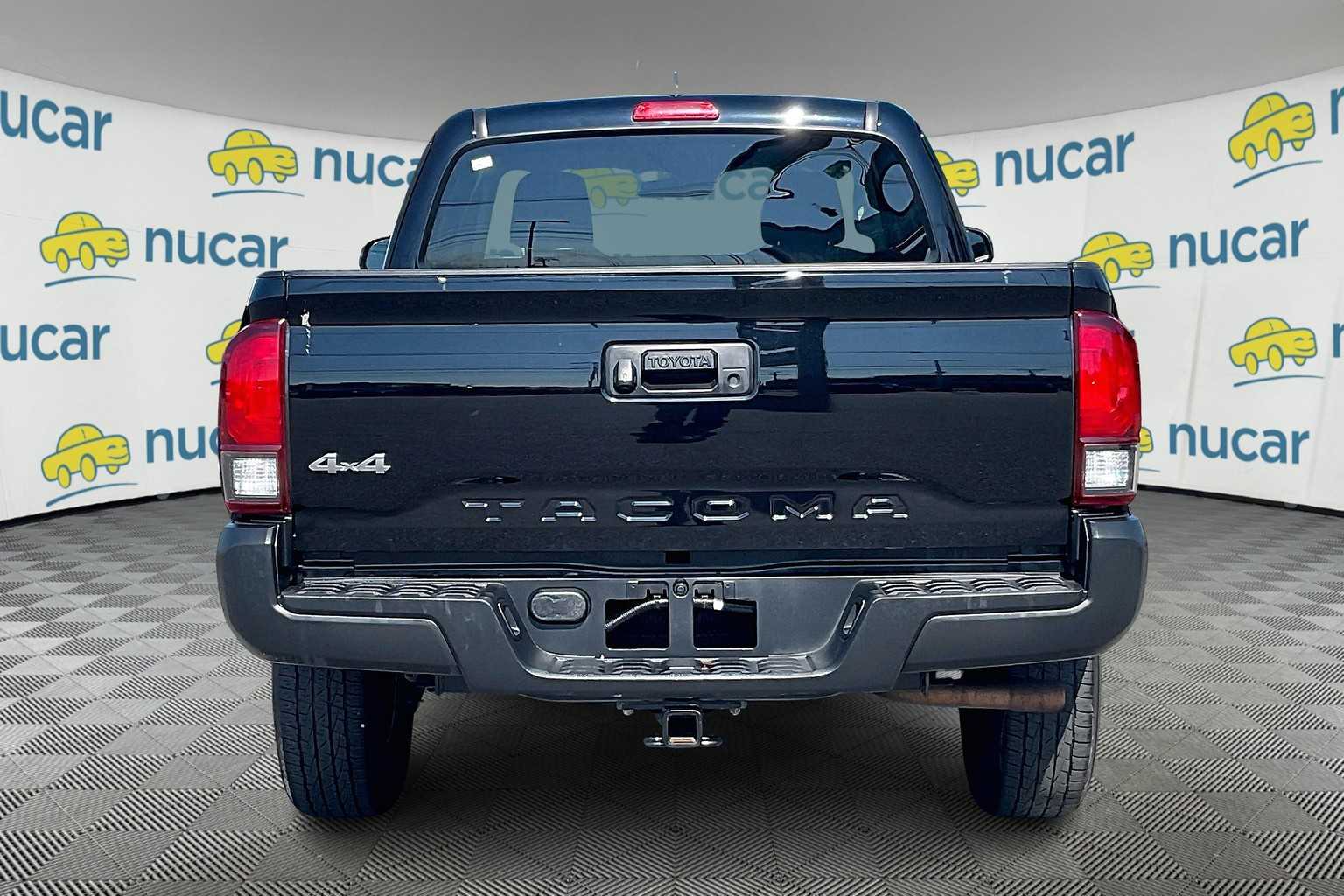 2022 Toyota Tacoma SR - Photo 5