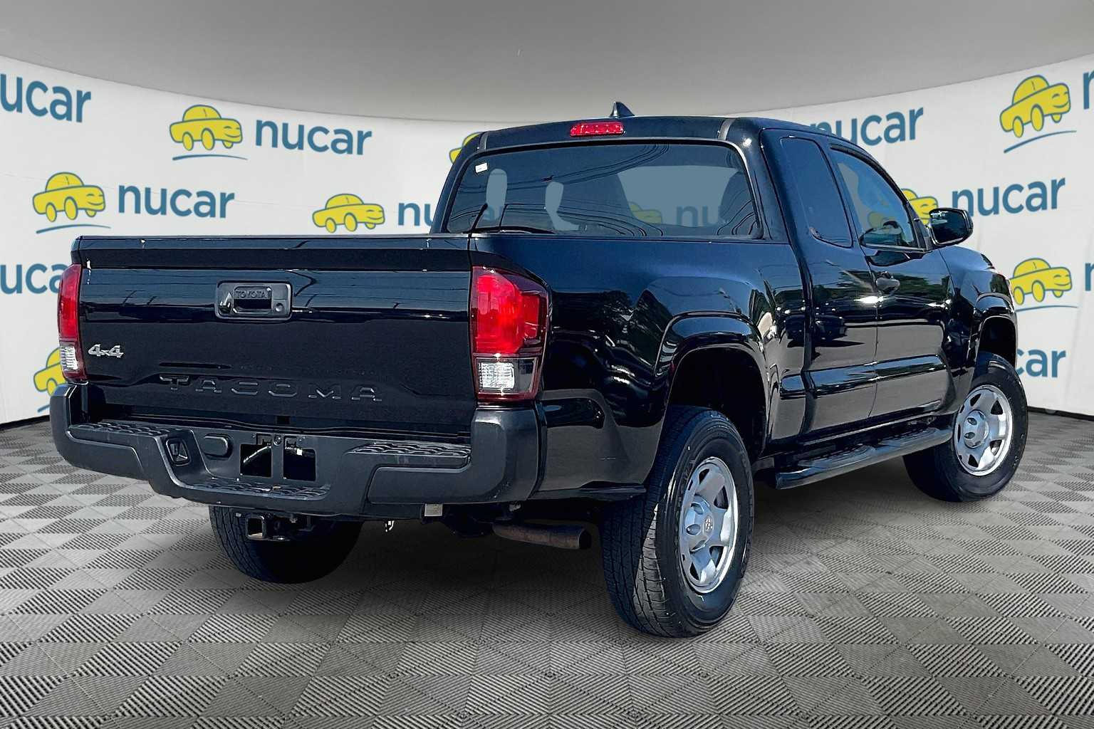2022 Toyota Tacoma SR - Photo 6
