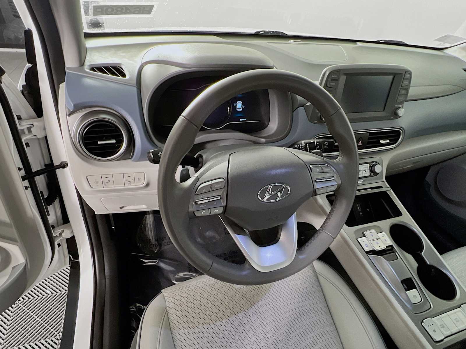 2021 Hyundai Kona Electric Limited - Photo 11