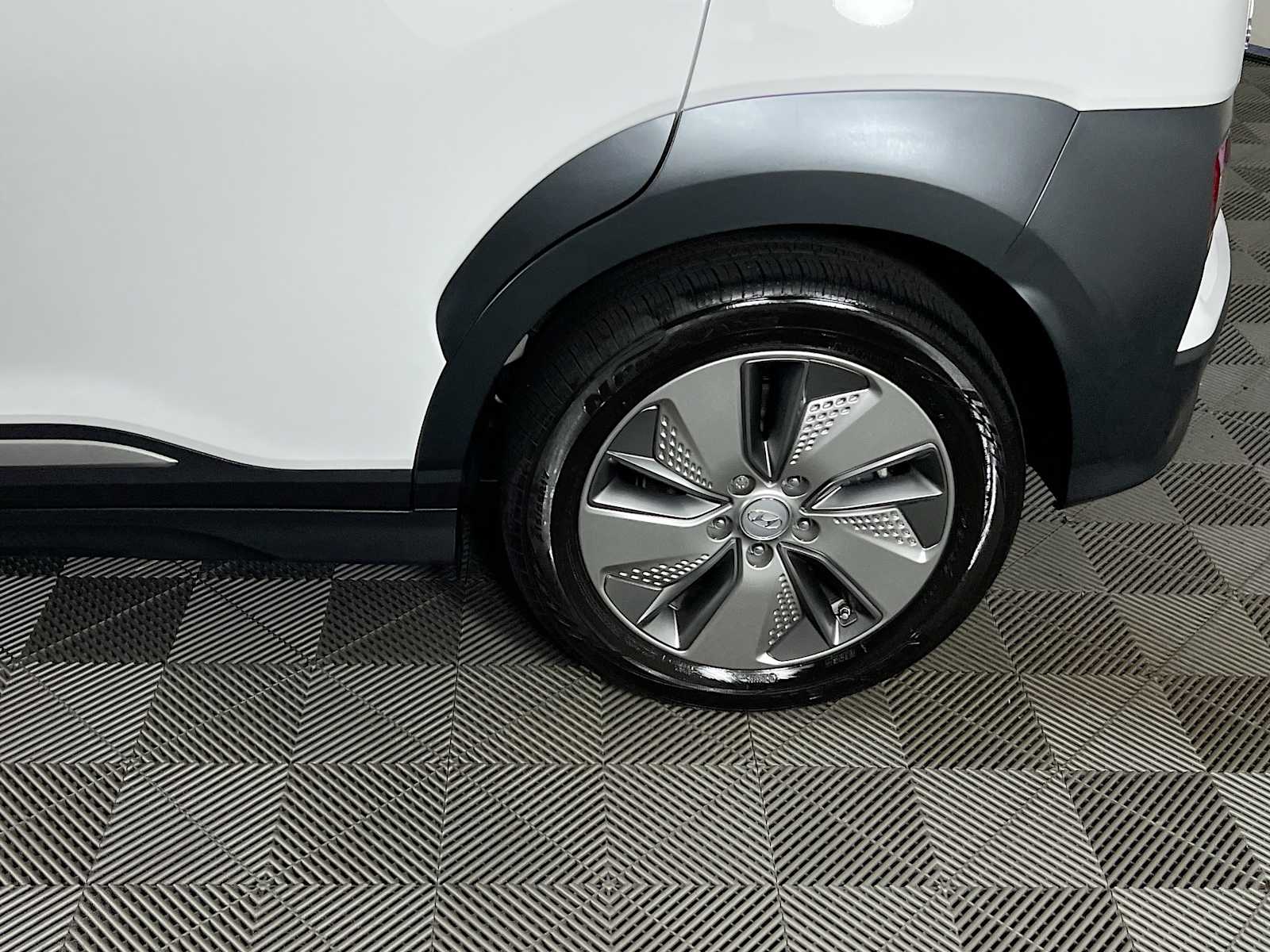 2021 Hyundai Kona Electric Limited - Photo 31