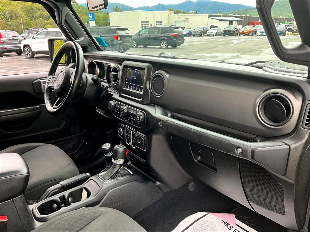 2022 Jeep Gladiator Sport - Photo 14