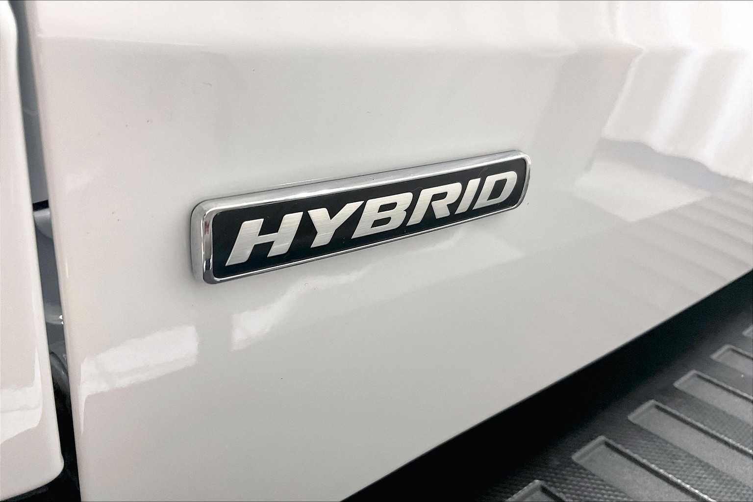 2024 Ford Maverick XL - Photo 28