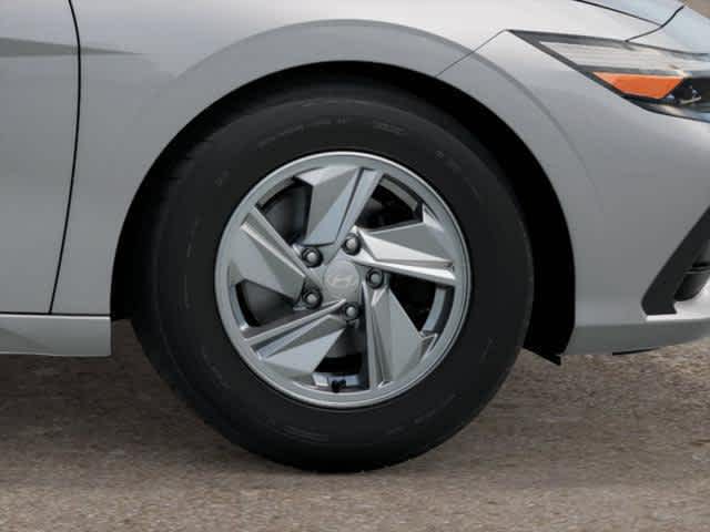 2025 Hyundai Elantra SE - Photo 8