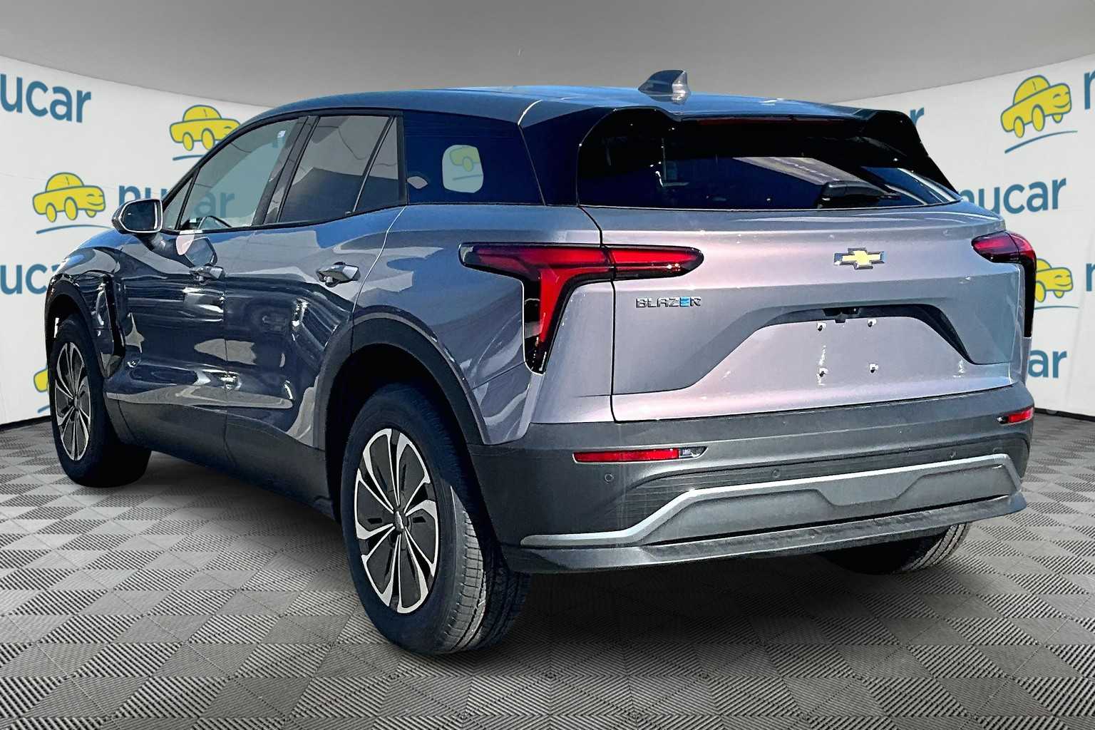 2025 Chevrolet Blazer EV FWD LT - Photo 5