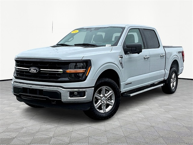 2024 Ford F-150 XLT - Photo 3