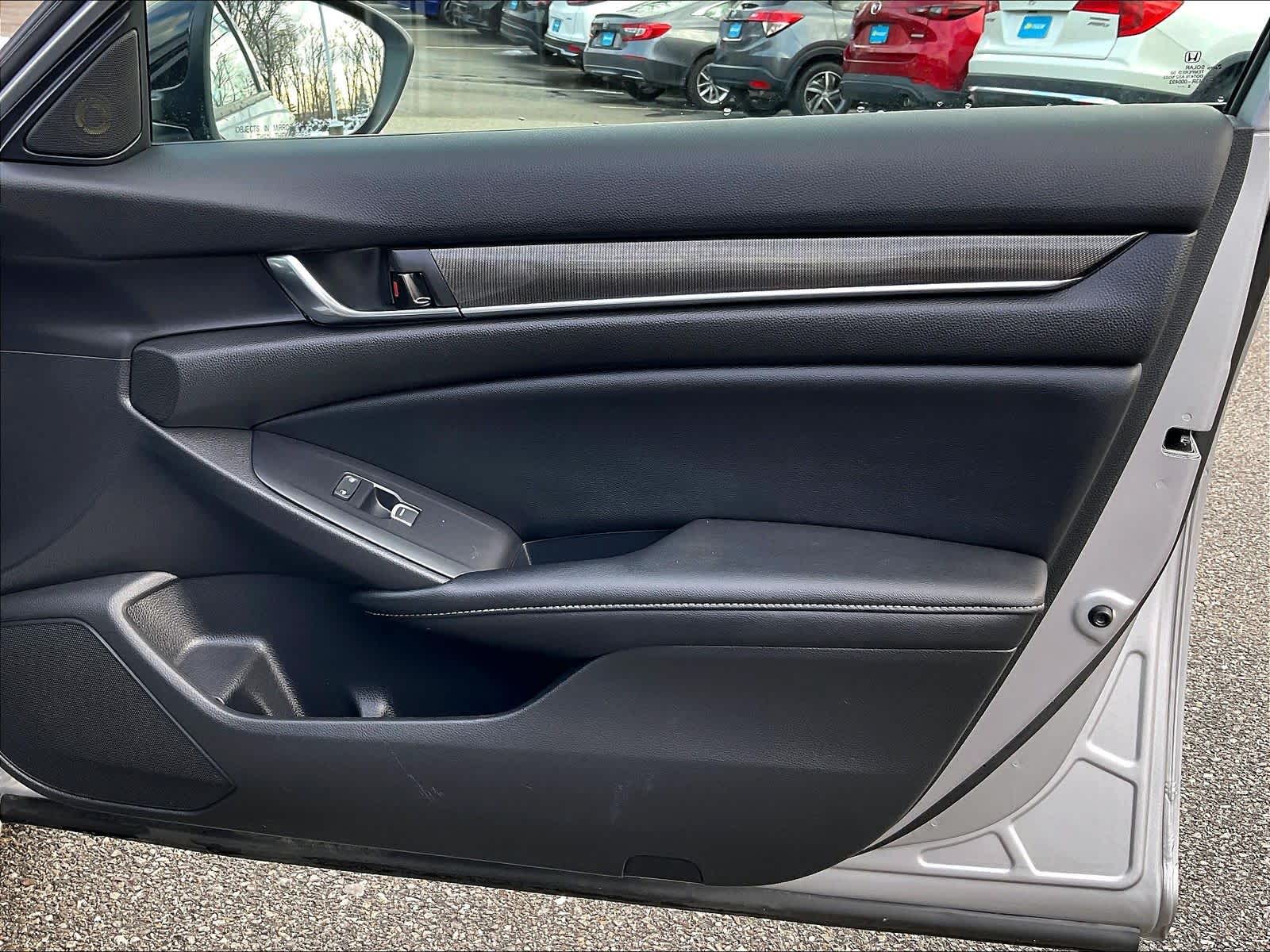 2022 Honda Accord Sport - Photo 12