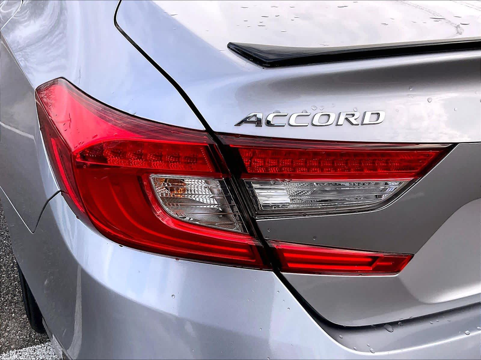 2022 Honda Accord Sport - Photo 31