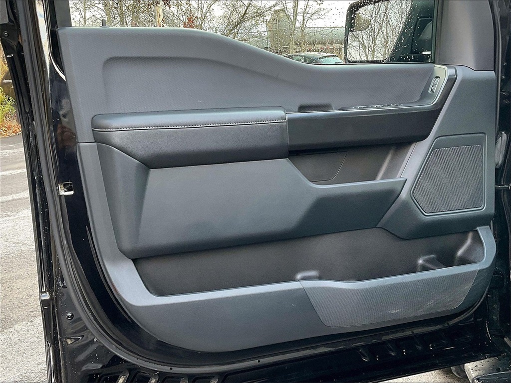 2022 Ford F-150 XL - Photo 9