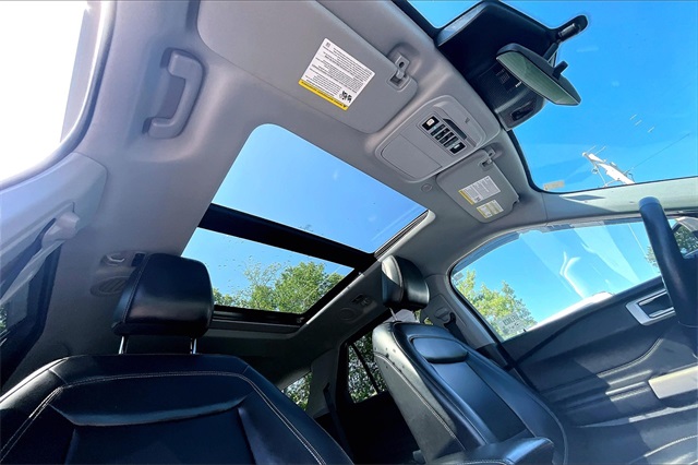 2021 Ford Explorer XLT - Photo 18