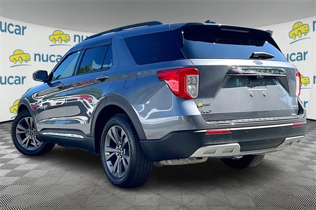 2021 Ford Explorer XLT - Photo 2