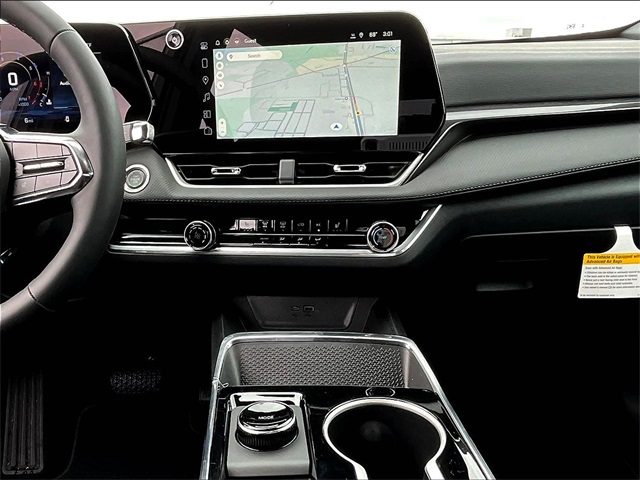 2026 Chevrolet Equinox LT - Photo 10