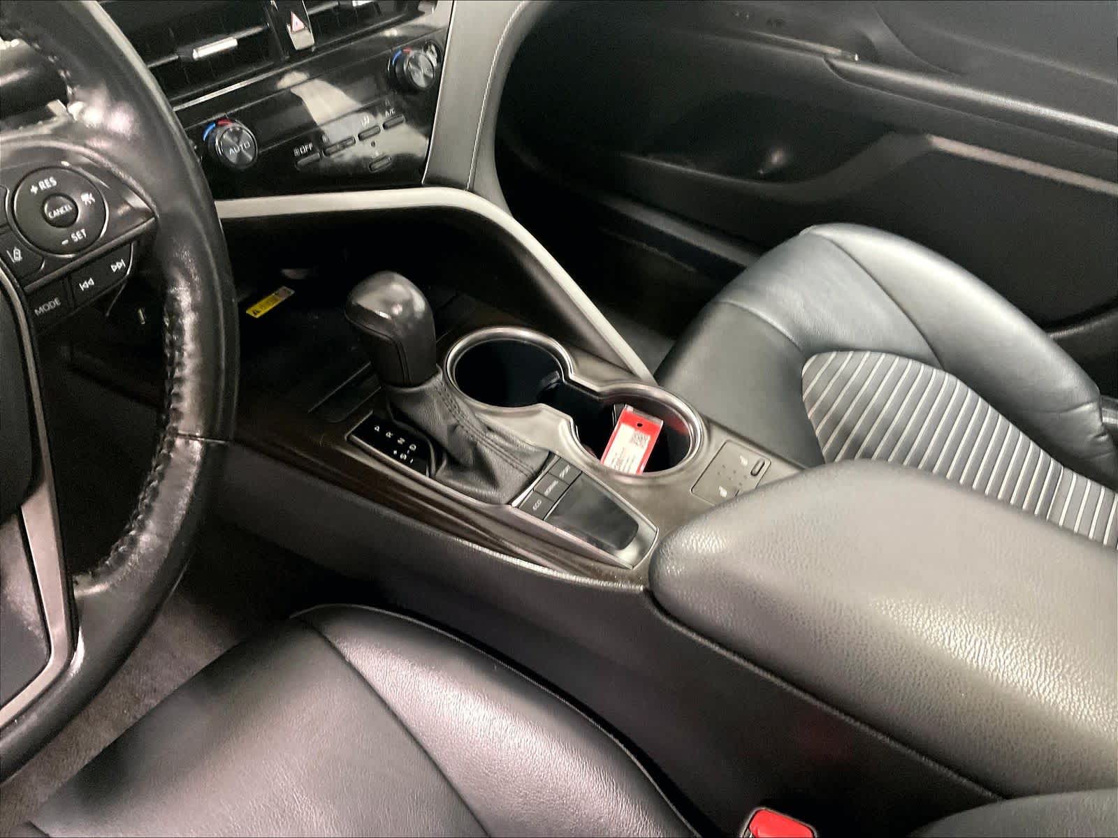 2023 Toyota Camry SE - Photo 20