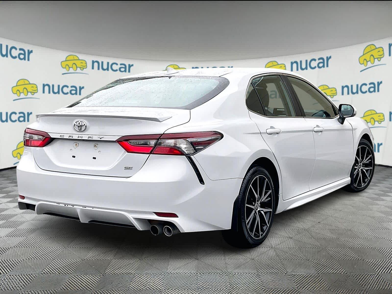 2023 Toyota Camry SE - Photo 6