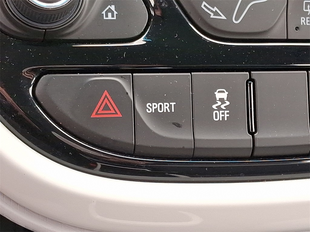 2018 Chevrolet Bolt EV LT - Photo 24