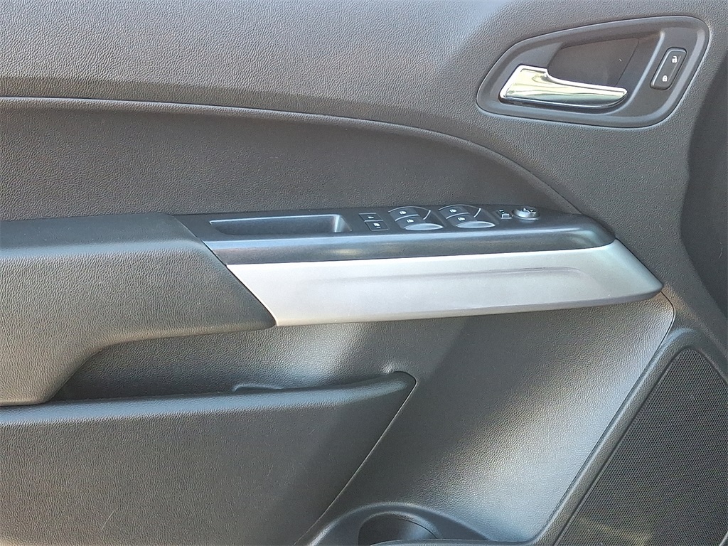 2020 Chevrolet Colorado ZR2 - Photo 12