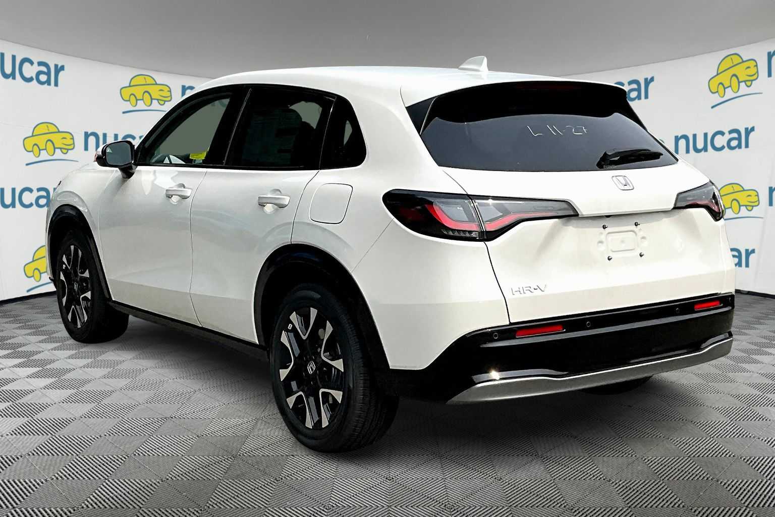 2026 Honda HR-V EX-L - Photo 5