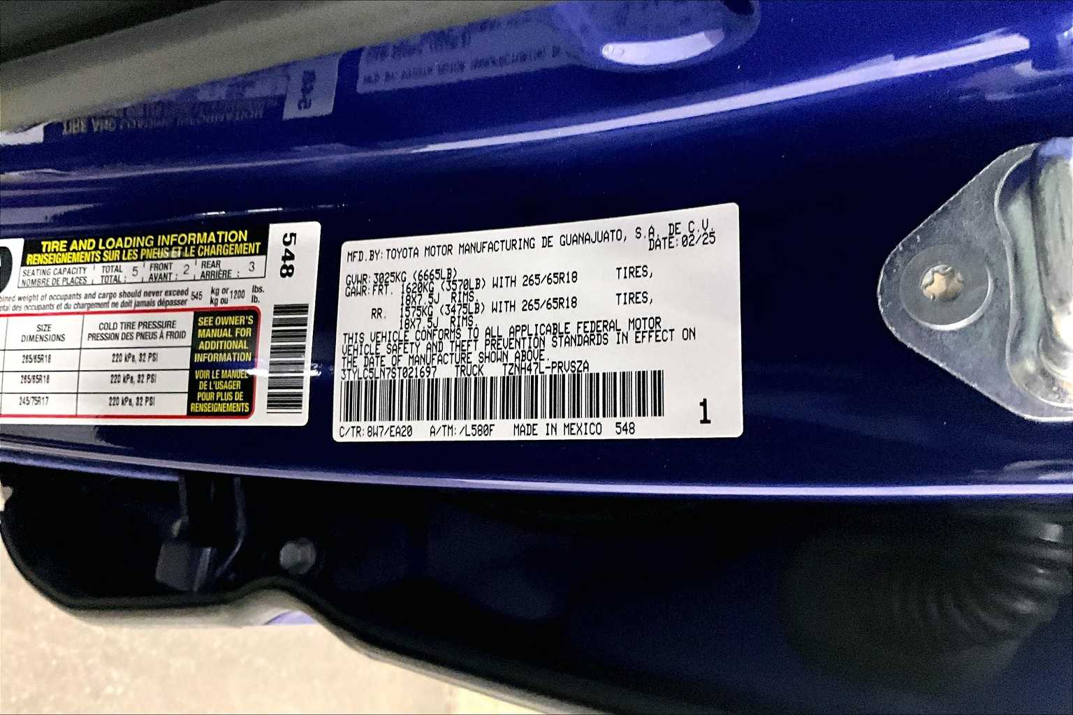 2025 Toyota Tacoma TRD Sport Hybrid - Photo 17
