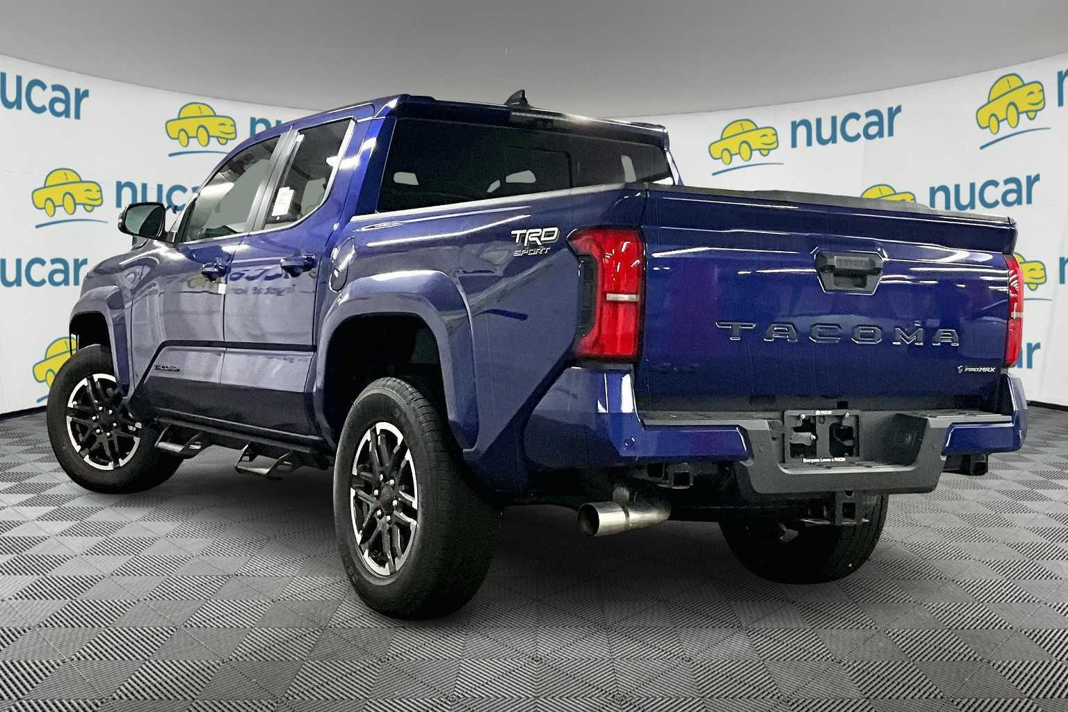 2025 Toyota Tacoma TRD Sport Hybrid - Photo 5