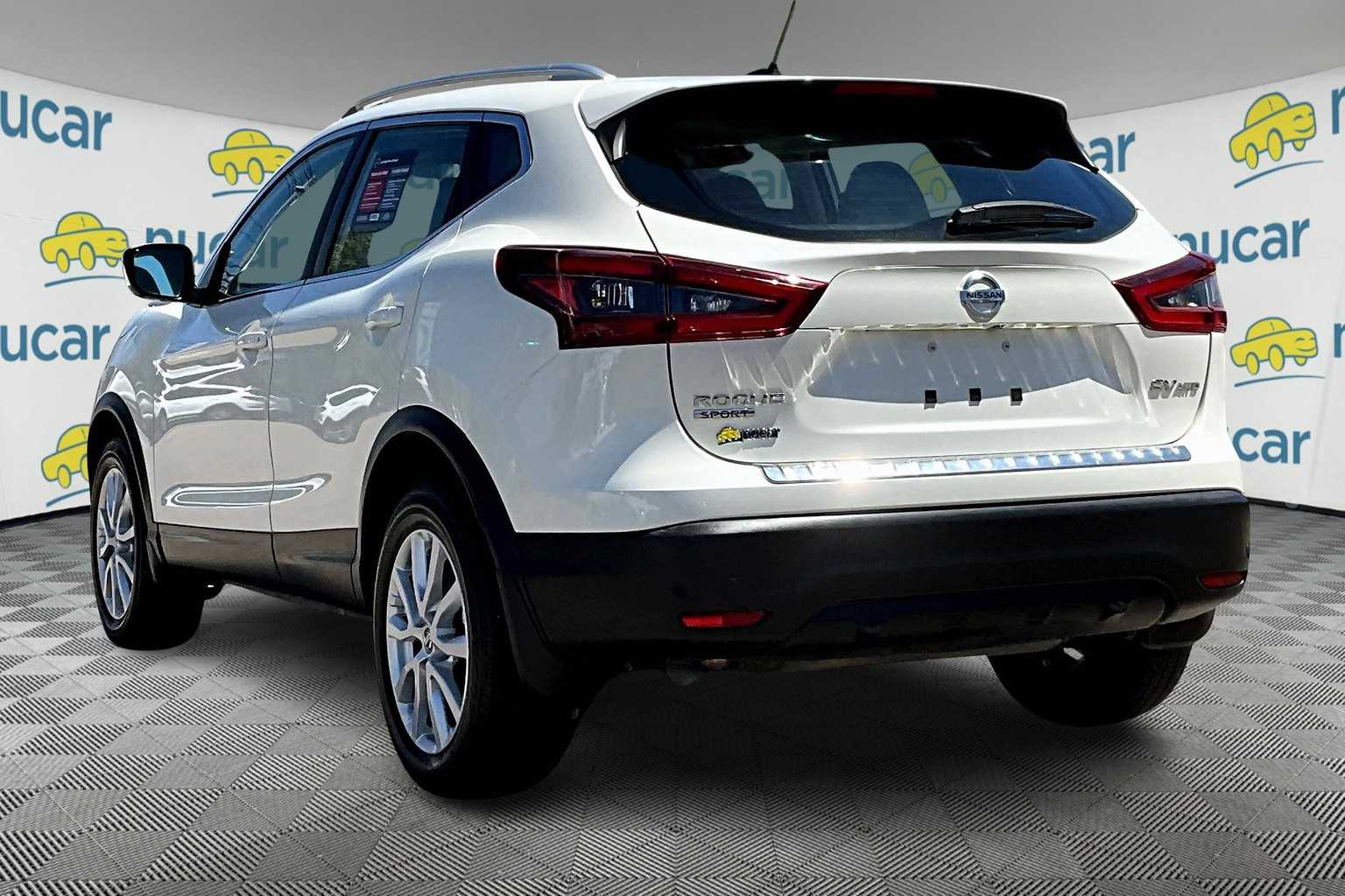 2022 Nissan Rogue Sport SV - Photo 4