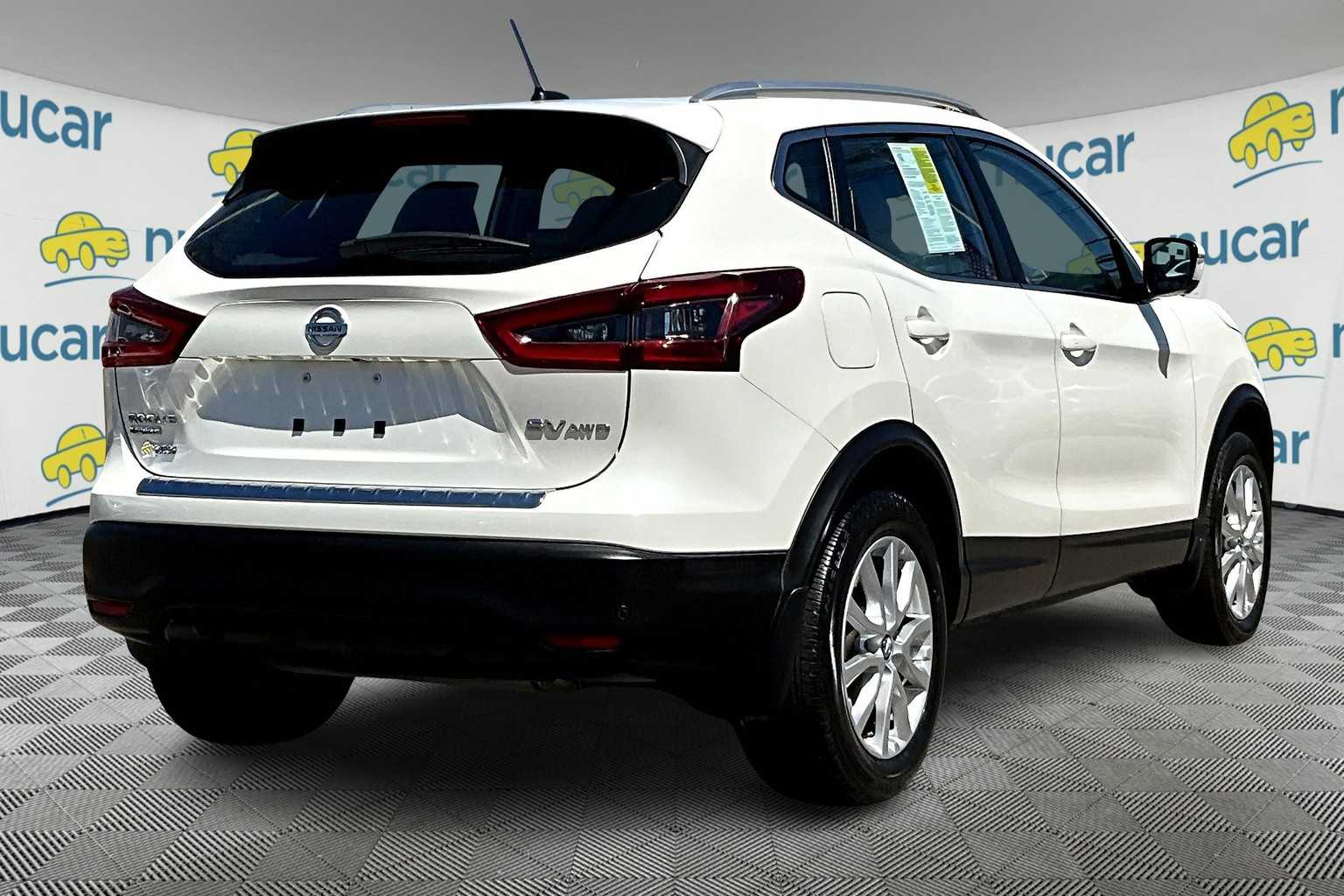 2022 Nissan Rogue Sport SV - Photo 6
