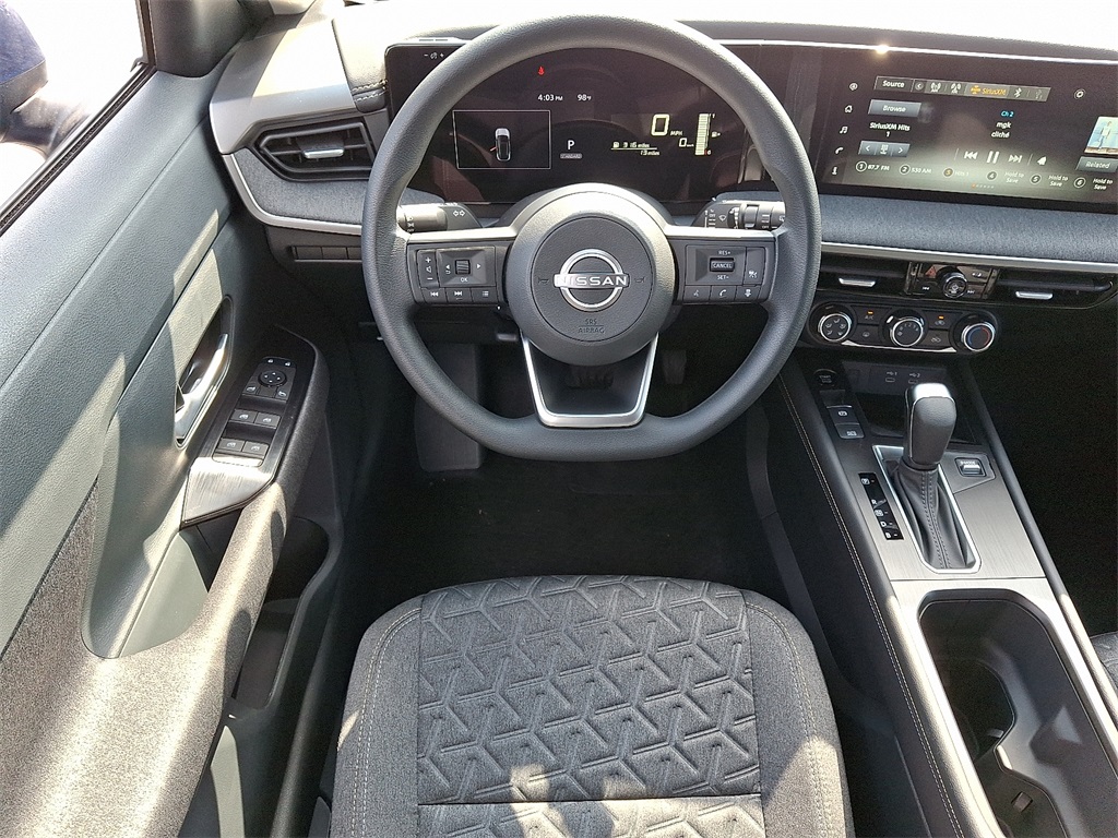 2025 Nissan Kicks SV - Photo 7