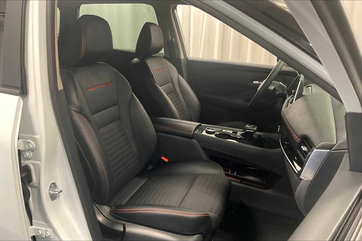 2025 Nissan Rogue Rock Creek - Photo 11