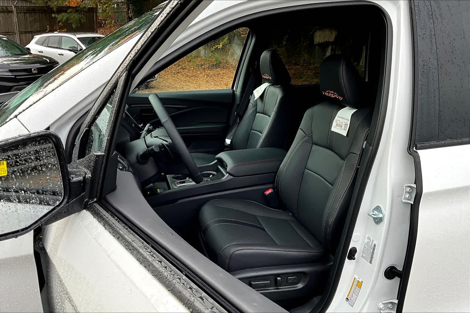 2025 Honda Passport TrailSport - Photo 11