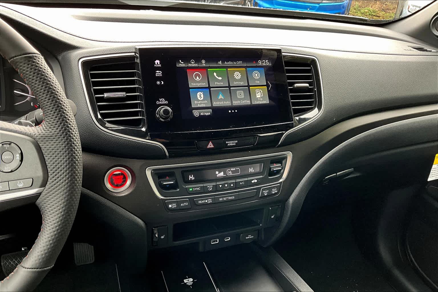 2025 Honda Passport TrailSport - Photo 13
