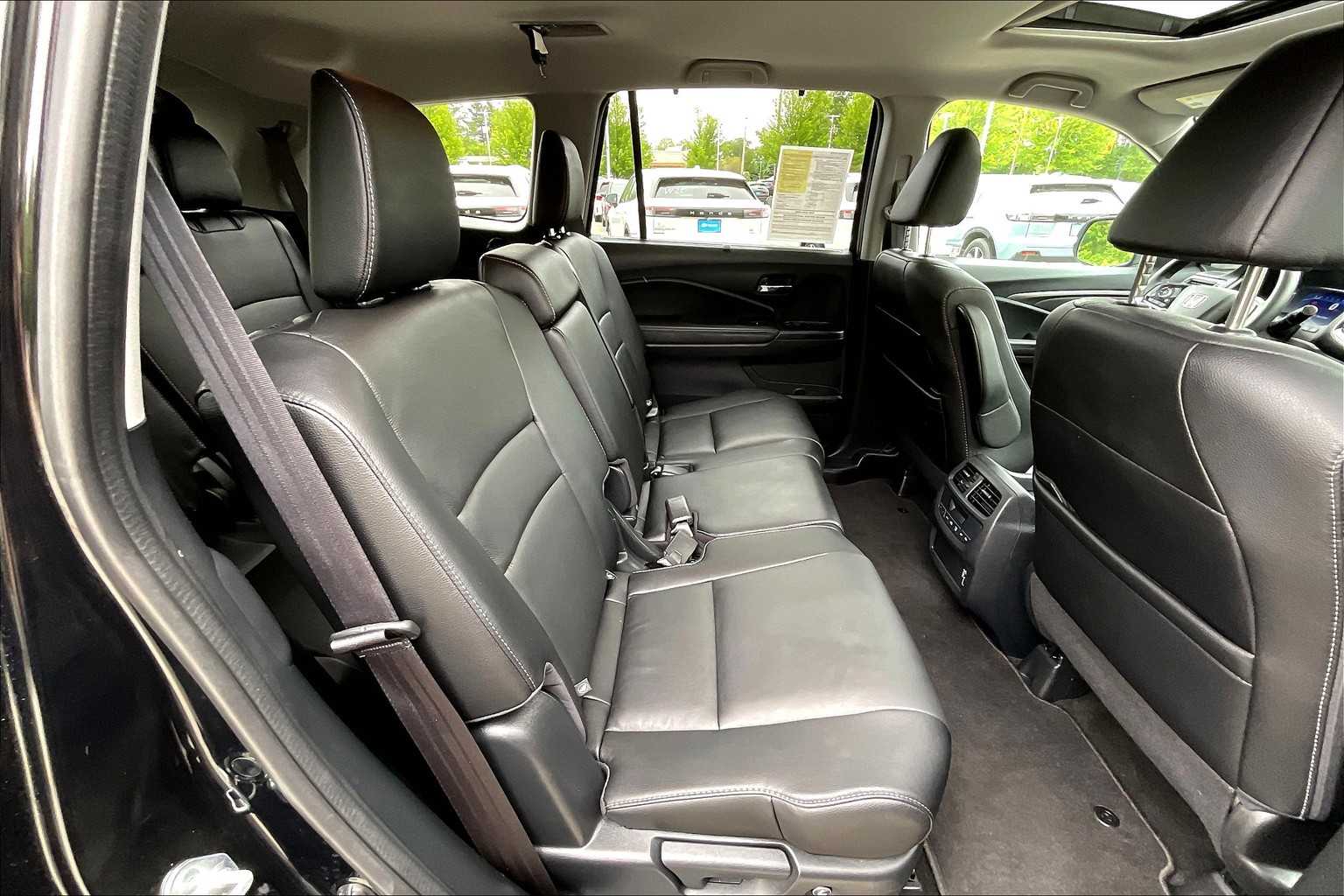 2022 Honda Pilot Special Edition - Photo 16