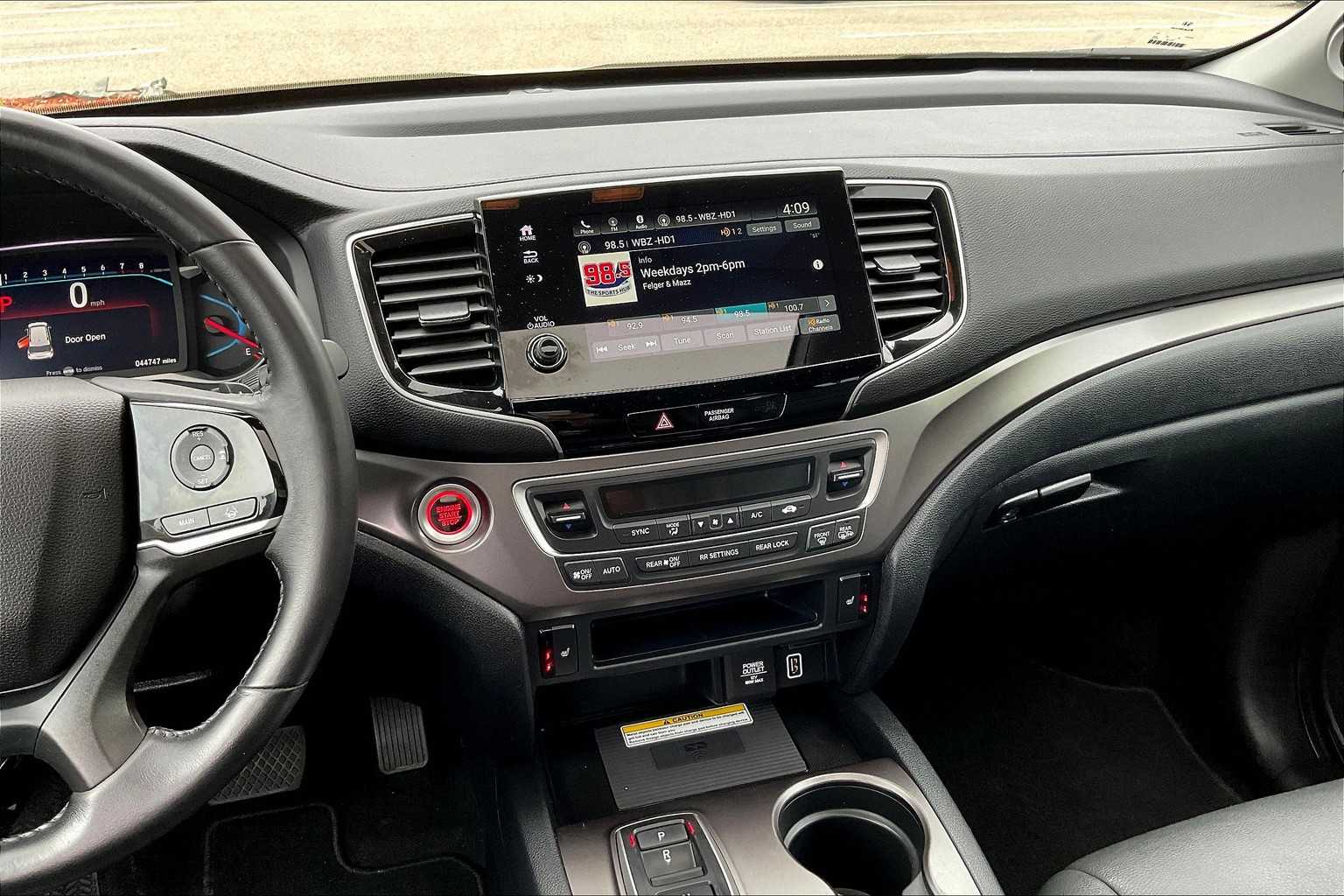 2022 Honda Pilot Special Edition - Photo 19