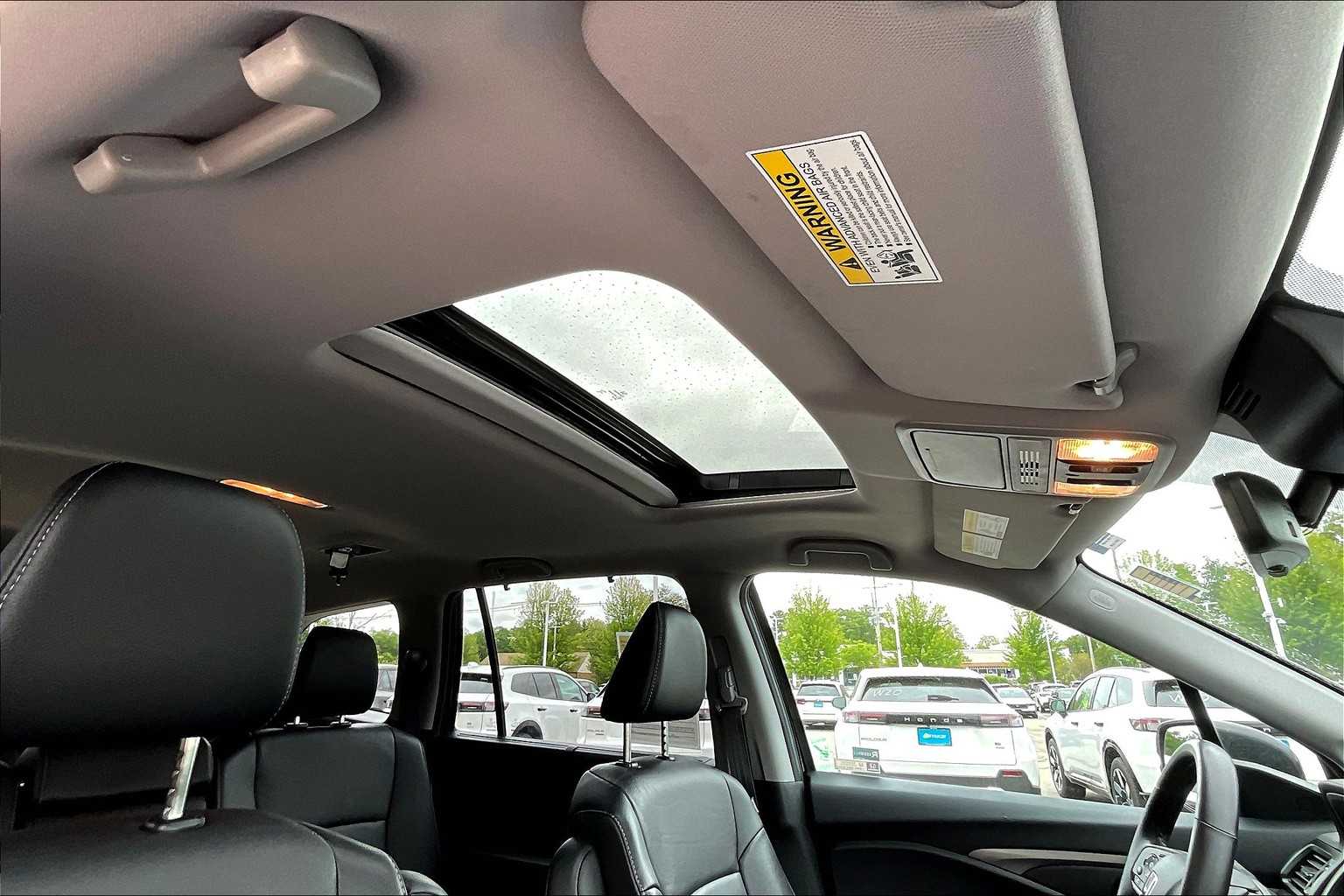 2022 Honda Pilot Special Edition - Photo 23