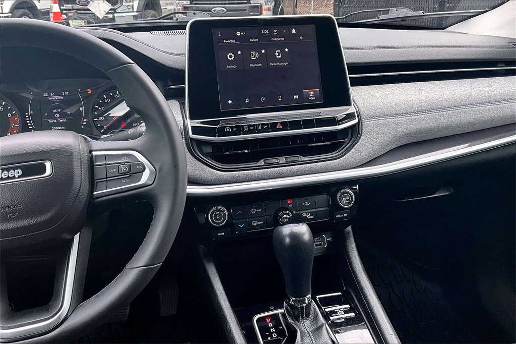 2022 Jeep Compass Latitude - Photo 6
