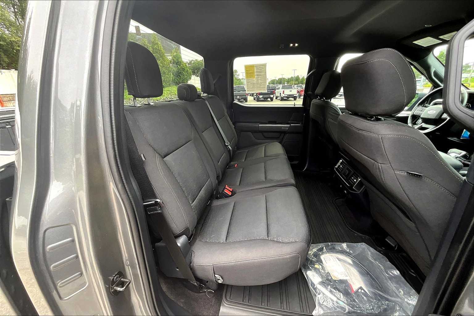 2021 Ford F-150 XLT - Photo 16