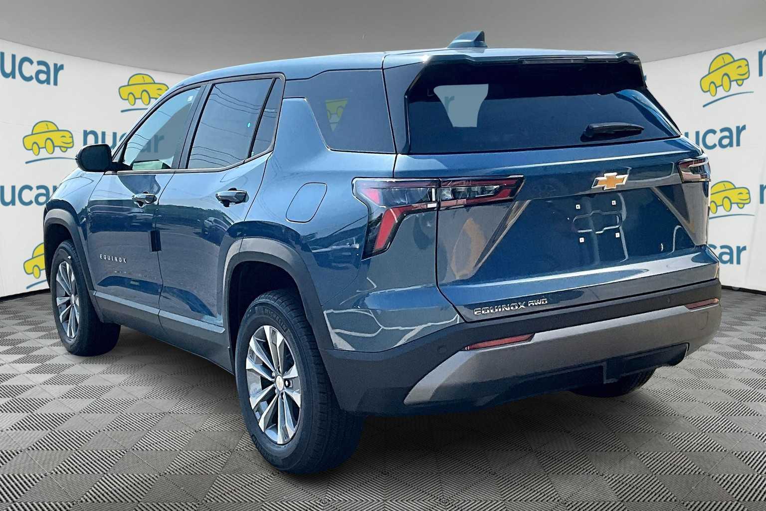 2026 Chevrolet Equinox AWD LT - Photo 5