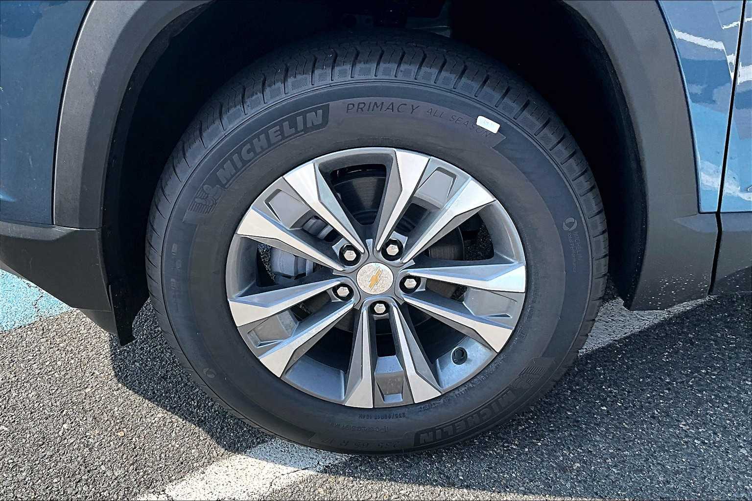2026 Chevrolet Equinox AWD LT - Photo 8