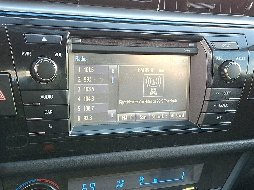 2016 Toyota Corolla S Plus - Photo 17