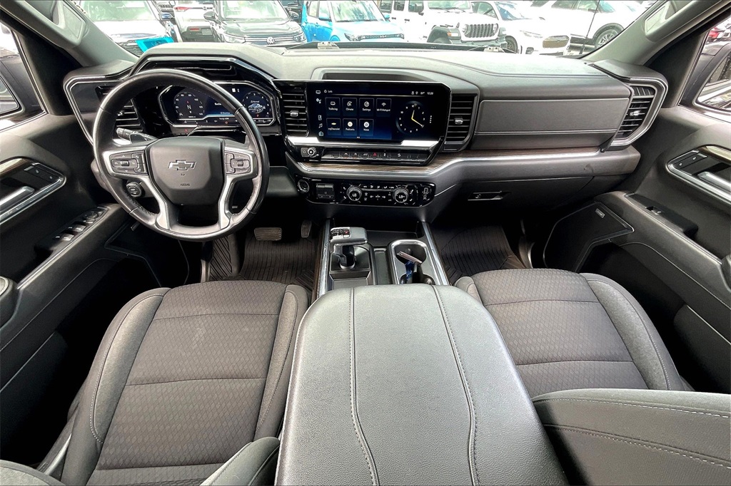 2023 Chevrolet Silverado 1500 RST - Photo 20