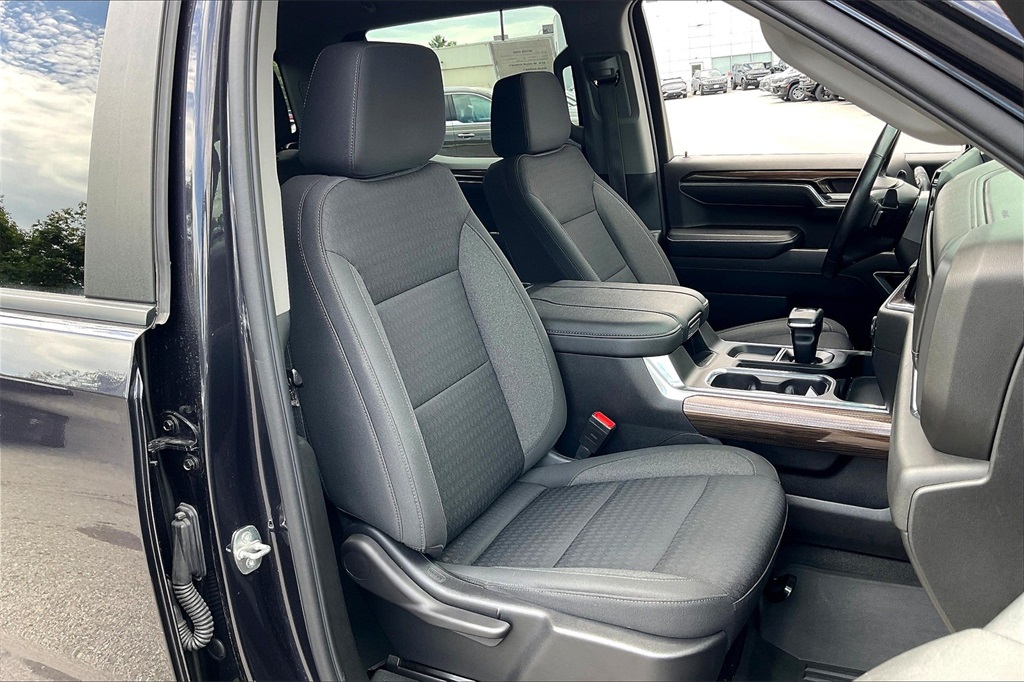 2023 Chevrolet Silverado 1500 RST - Photo 10