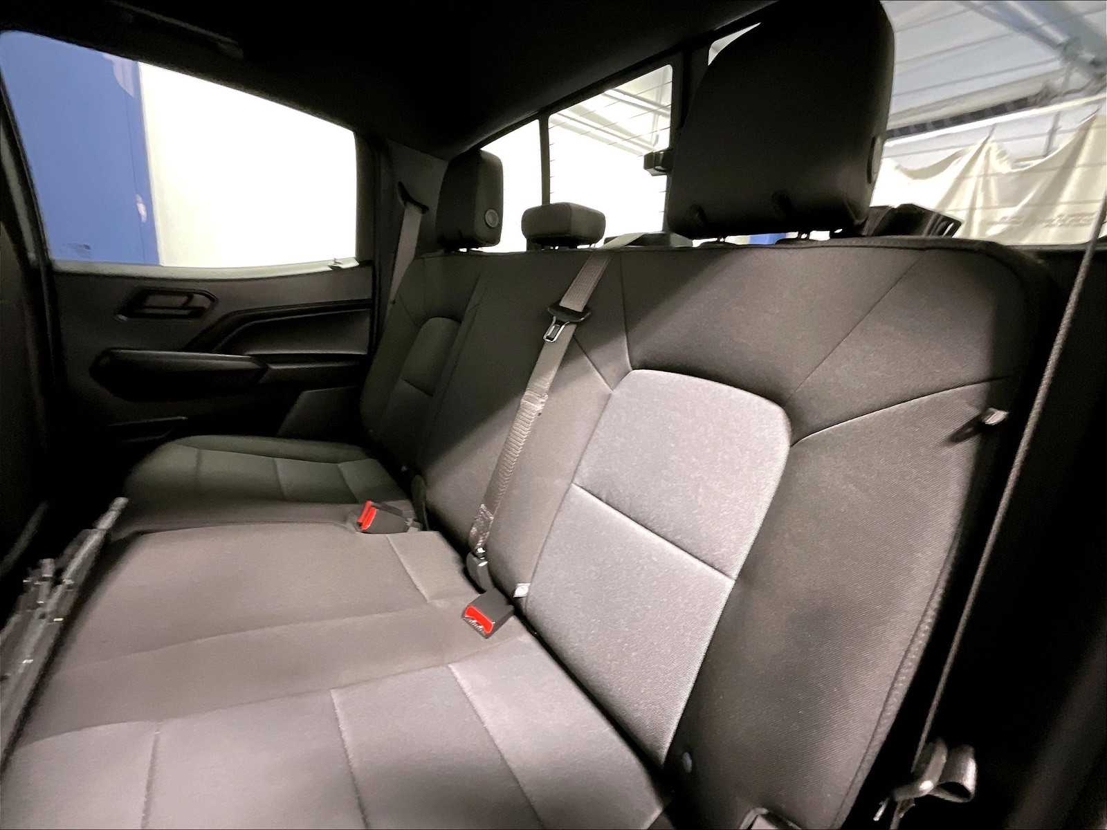 2024 Chevrolet Colorado 4WD Trail Boss - Photo 15